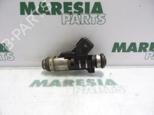 injector-peugeot-206-hatchback-2ac-1998-1999-2000-2001-2002-2003-2004-2005-2006-2007-2008-2009-2010-2011-2012-31446082 main image