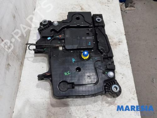 AdBlue tank PEUGEOT 508 SW I (8E_) 2.0 BlueHDi 180 | BP31534141M85