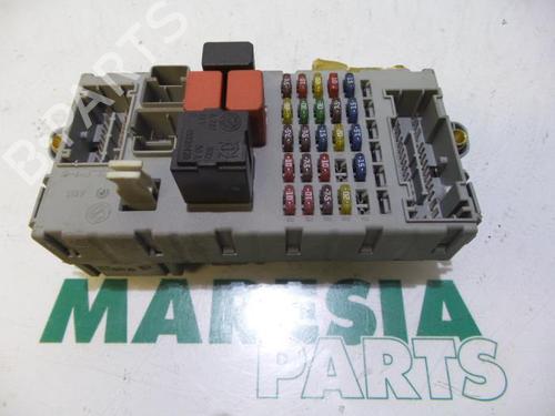 fuse-box-fiat-punto-188_-1999-2000-2001-2002-2003-2004-2005-2006-2007-2008-2009-2010-2011-2012-31467063 main image
