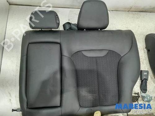 Stol bak RENAULT KADJAR (HA_, HL_) 1.2 TCe 130 (HLMR) | BP31529182C17 