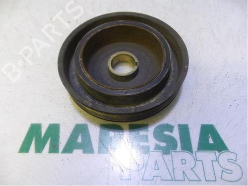Used Pulley PEUGEOT 407 SW (6E_, 6D_) 2.0 16V (140 hp) 31470438