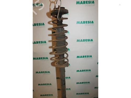 Used Left rear shock absorber Left rear shock absorber RENAULT TWINGO I (C06_) 1.2 (C063, C064) (55 hp) 31482170 31482170