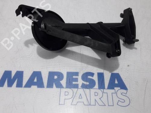 Used Pipe PEUGEOT 5008 (0U_, 0E_) 1.6 HDi (112 hp) 31473328