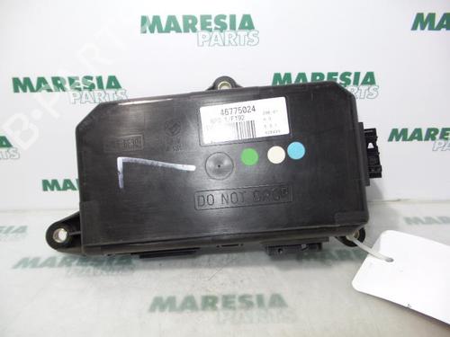 Used Control unit FIAT STILO (192_) 1.8 16V (192AXC1A, 192BXC1A) (133 hp) 31518370