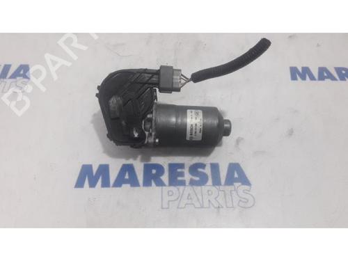 Used Front wiper motor RENAULT TRAFIC III Van (FG_) 1.6 dCi 115 (FGMD) (116 hp) 31412475