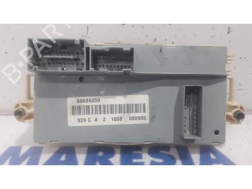 Fuse box ALFA ROMEO 159 (939_) 2.2 JTS (939AXB1B, 939AXB11) | BP31421892E1 - Image 8