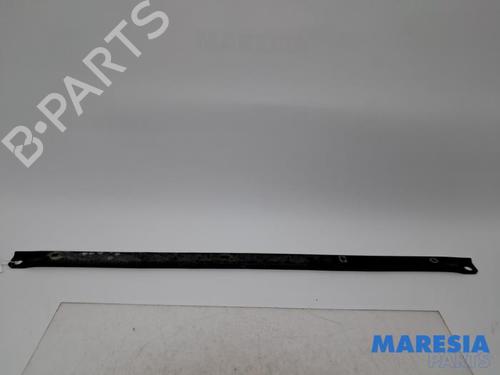 Travesaño Travesaño PEUGEOT 207 CC (WD_) 1.6 16V (120 hp) 36880231 36880231