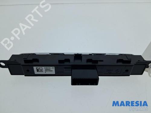 Switch RENAULT MEGANE IV Hatchback (B9A/M/N_) 1.6 TCe 205 (B9MV) | BP36420585I30 - Image 3