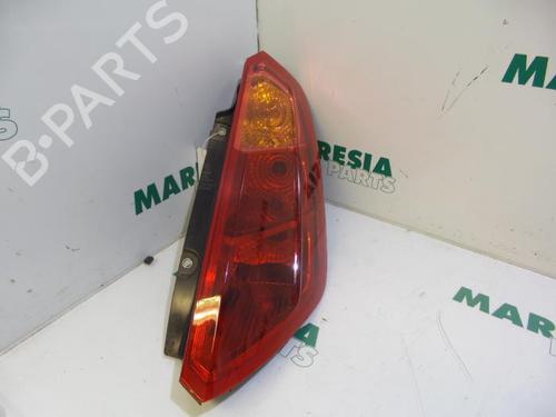 Used Right taillight FIAT GRANDE PUNTO (199_) 1.4 (199AXB11, 199AXB1A, 199BXB1A, 199AXL1A) (77 hp) 31494879