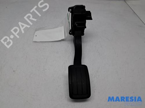 Used Pedal CITROËN C4 Picasso II 1.6 THP 155 (156 hp) 31399985