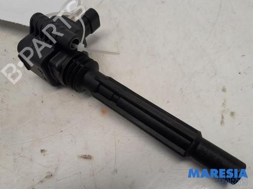 Used Ignition coil FIAT 500 (312_) 0.9 (312AXG1A, 312.AXG11) (86 hp) 31417776