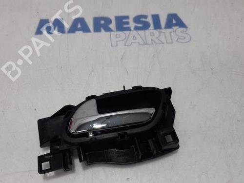 front-left-exterior-door-handle-peugeot-5008-0u_-0e_-2009-2010-2011-2012-2013-2014-2015-2016-2017-31472345 main image