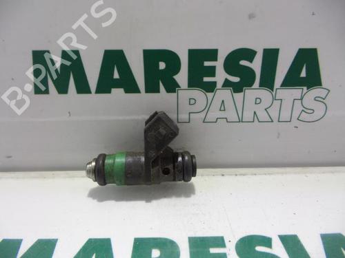 injector-renault-laguna-ii-grandtour-kg01_-2001-2002-2003-2004-2005-2006-2007-31423037 main image