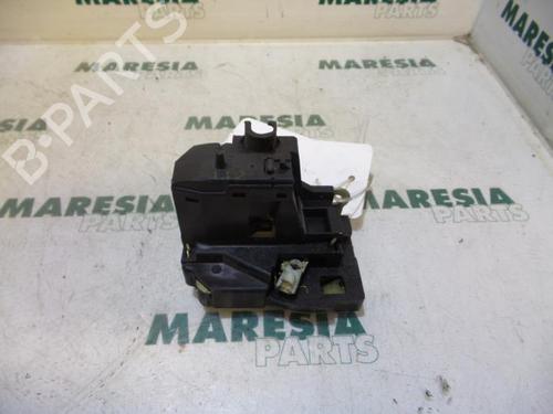electronic-module-renault-scenic-i-mpv-ja01_-fa0_-1999-2000-2001-2002-2003-2004-2005-2006-2007-2008-2009-2010-31435688 main image