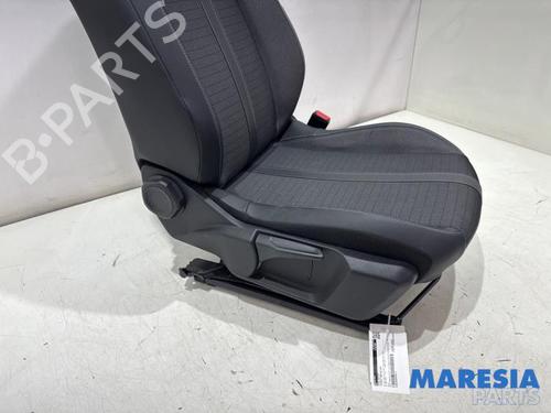 Right front seat PEUGEOT 2008 II (UD_, US_, UY_, UJ_, UR_, UC_) 1.2 PureTech 100 (USHNK) | BP32281331C16