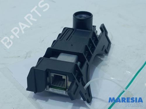 Camera RENAULT TWINGO III (BCM_, BCA_) 1.0 SCe 70 | BP31396165E14