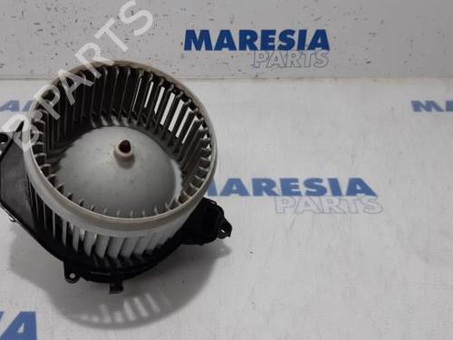 Used Heater blower motor PEUGEOT PARTNER Box Body/MPV 1.6 HDi (75 hp) 31451971