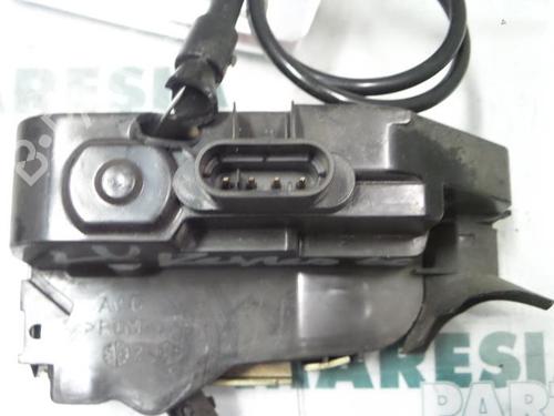 electronic-module-renault-megane-ii-bm01_-cm01_-2001-2002-2003-2004-2005-2006-2007-2008-2009-2010-2011-2012-31528399 main image