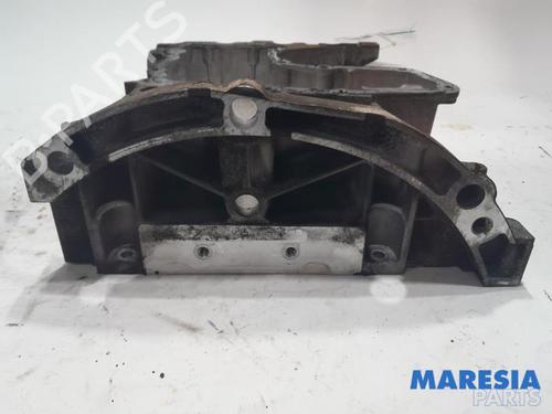 Front right seatbelt PEUGEOT 208 I (CA_, CC_) 1.2 VTI 82 | BP31401484I25