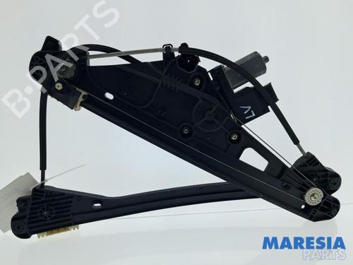 Used Front left window mechanism PEUGEOT 3008 II SUV (MC_, MR_, MJ_, M4_) Hybrid (224 hp) 32484769