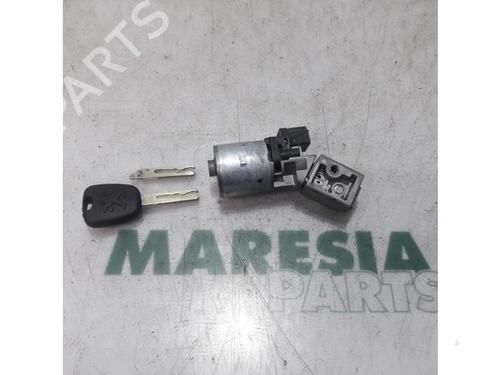 Used Ignition barrel PEUGEOT 207 SW (WK_) 1.6 HDi (90 hp) 31422148