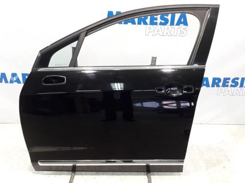 Used Left front door CITROËN C5 III Break (RW_) 2.0 i 16V (RWRFJC, RWRFJF) (140 hp) 31518938