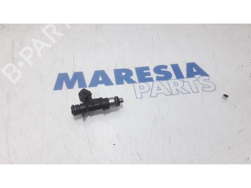 Used Injector FIAT 500 (312_) 1.4 (312AXC1B, 312CXC1B) (100 hp) 31439692