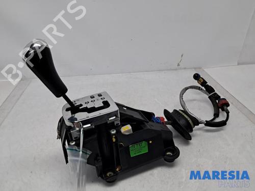 Used Gear lever PEUGEOT 307 CC (3B) 2.0 16V (136 hp) 31507953