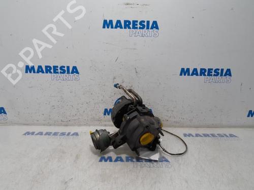 Used Turbocharger/Supercharger RENAULT TRAFIC II Van (FL) 2.5 dCi 145 (FL0J) (146 hp) 31395474