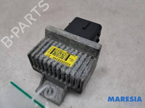 Used Electronic sensor Electronic sensor RENAULT MEGANE III Grandtour (KZ0/1) 1.5 dCi (KZ09, KZ0D, KZ1G, KZ29, KZ14, KZ1W, KZ10, KZ1F,... (110 hp) 39896620 39896620