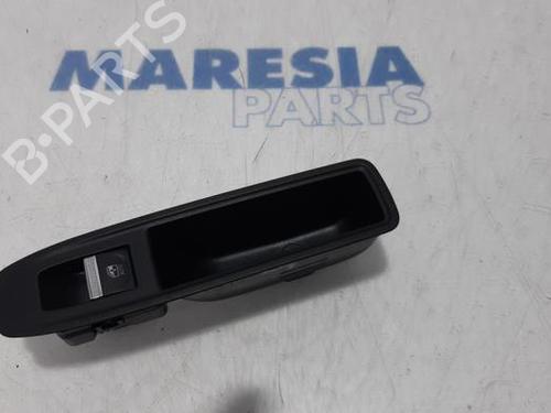 Used Switch RENAULT CLIO V (B7_) 1.0 TCe 100 (B7MT) (101 hp) 31511846