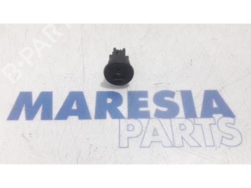 Used Other PEUGEOT 208 I (CA_, CC_) 1.0 VTi (68 hp) 31465229