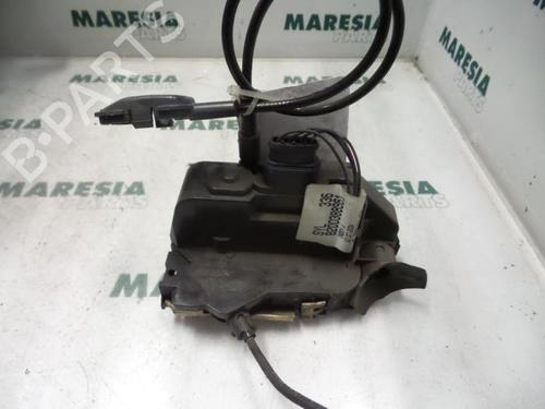 electronic-module-renault-megane-ii-estate-km01_-2003-2004-2005-2006-2007-2008-2009-2010-2011-2012-31391954 main image