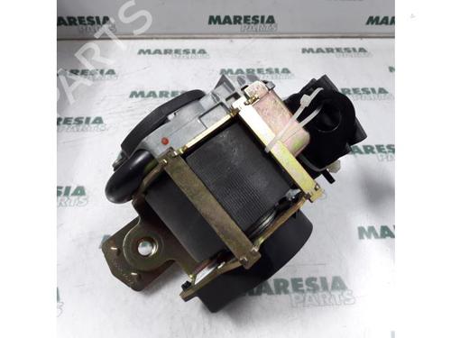 Used Rear right seatbelt RENAULT LAGUNA II Grandtour (KG0/1_) 1.8 16V (KG0B, KG0M) (120 hp) 31468033