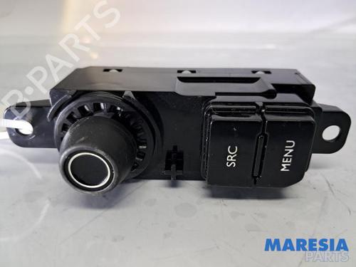 Used Display monitor Display monitor PEUGEOT 208 I (CA_, CC_) 1.2 VTI 82 (82 hp) 31516887 31516887