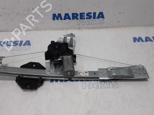 vindusheismekanisme-hyre-foran-dacia-logan-mcv-ii-2013-31388340 main image