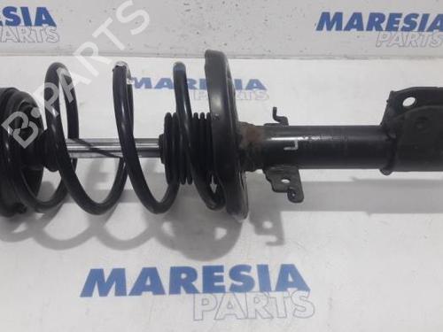 Used Left front shock absorber RENAULT SCÉNIC III (JZ0/1_) 1.2 TCe (116 hp) 31525162