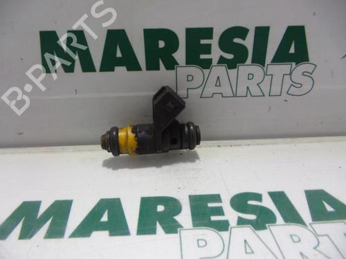 Used Injector RENAULT LAGUNA II Grandtour (KG0/1_) 1.6 16V (KG0A, KG0L) (107 hp) 31457629