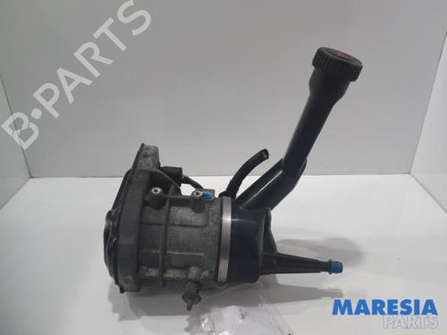 Used Steering pump Steering pump PEUGEOT 308 I (4A_, 4C_) 1.6 16V (120 hp) 31457816 31457816