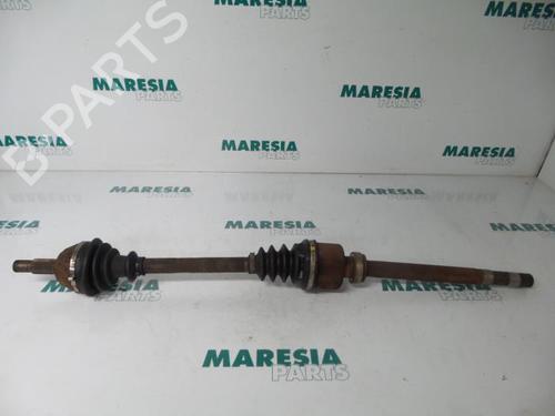 Used Right front driveshaft FIAT ULYSSE (179_) 2.0 JTD (109 hp) 31523188