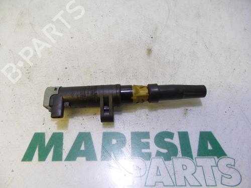 ignition-coil-renault-megane-ii-bm01_-cm01_-2001-2002-2003-2004-2005-2006-2007-2008-2009-2010-2011-2012-31483885 main image