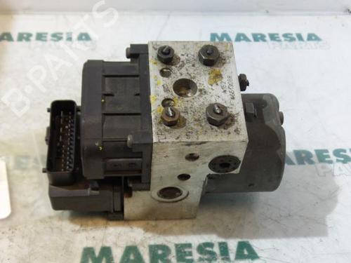 Used ABS pump ALFA ROMEO 156 (932_) 1.8 16V T.SPARK (932.A3) (144 hp) 31456124