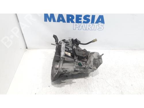 Used Gearbox Gearbox RENAULT LAGUNA III (BT0/1) 1.5 dCi (BT00, BT0A, BT0T, BT1J) (110 hp) 31487735 31487735