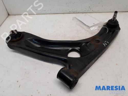 Used Left front suspension arm PEUGEOT 107 (PM_, PN_) 1.0 (68 hp) 31408367