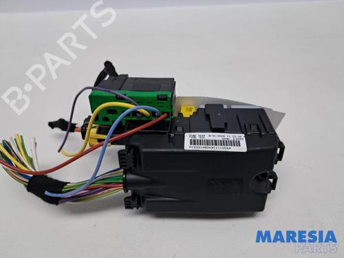 Fuse box CITROËN C4 Grand Picasso II (DA_, DE_) 1.6 THP 165 | BP31420927E1 - Image 2