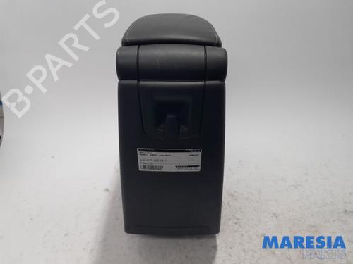 Armrest / Center console RENAULT SCÉNIC III (JZ0/1_) 1.5 dCi | BP31446574I20 