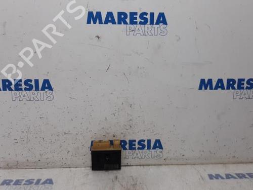 electronic-sensor-citroen-c3-ii-sc_-2009-31391740 main image