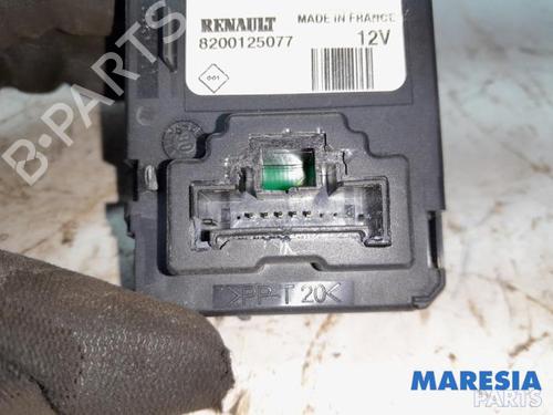 Engine control unit (ECU) RENAULT GRAND SCÉNIC II (JM0/1_) 2.0 | BP31455871M57 