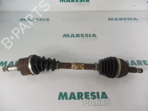Used Left front driveshaft CITROËN C8 (EA_, EB_) 2.0 HDi (107 hp) 31431997