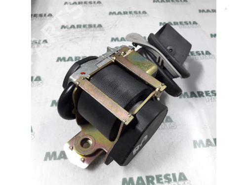 Used Rear right seatbelt RENAULT LAGUNA II (BG0/1_) 1.9 dCi (BG08, BG0G) (120 hp) 31454161